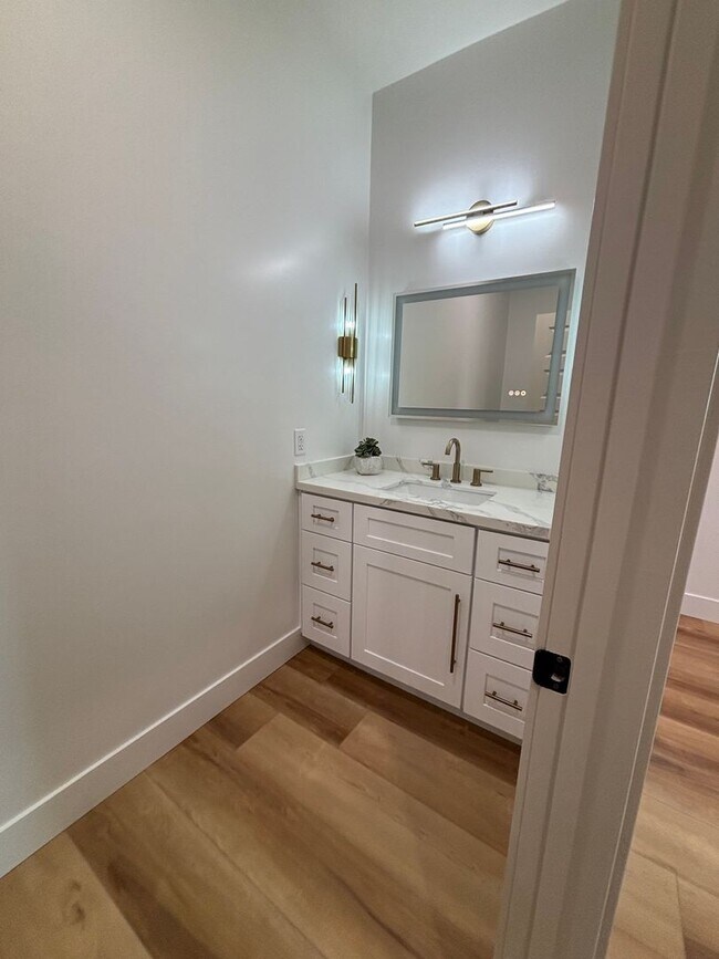 Building Photo - NEW Queen Creek Home