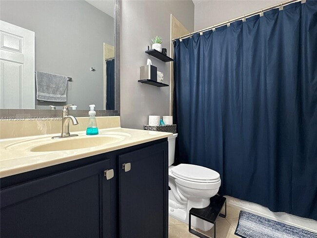 Building Photo - 8877 SW 223rd Ln