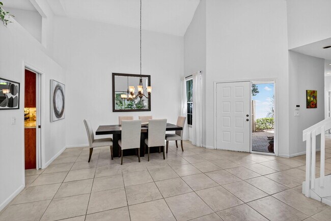 Building Photo - 6657 NW 25th Way