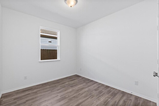 Building Photo - 25623 Microstar Wy