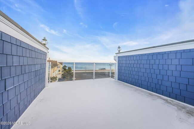 Building Photo - 42 Marine Terrace