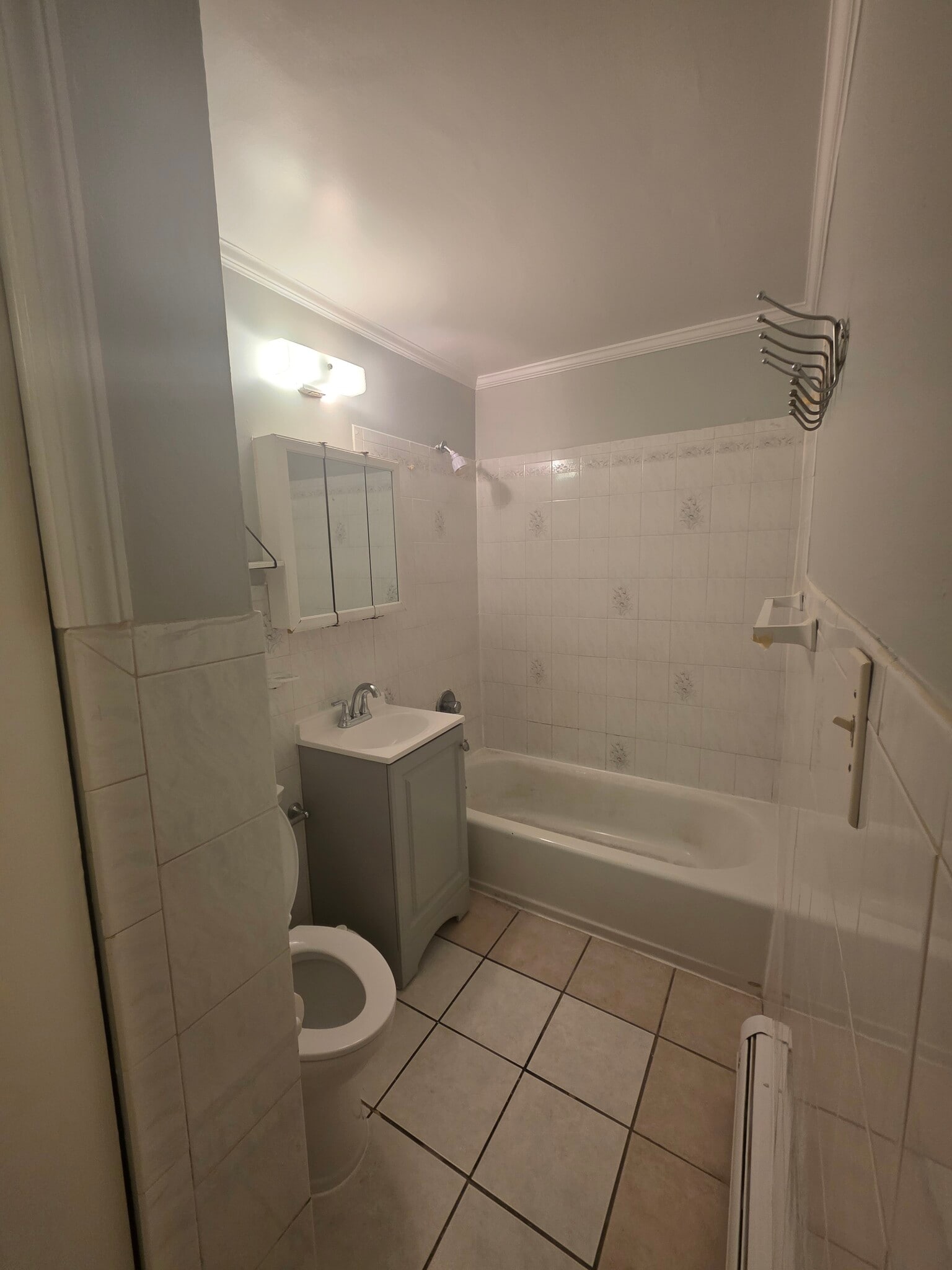 Building Photo - 133 33rd St