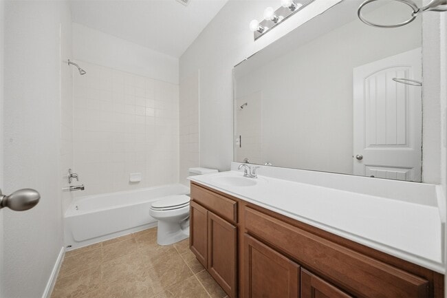 Building Photo - 11126 Celano Dr