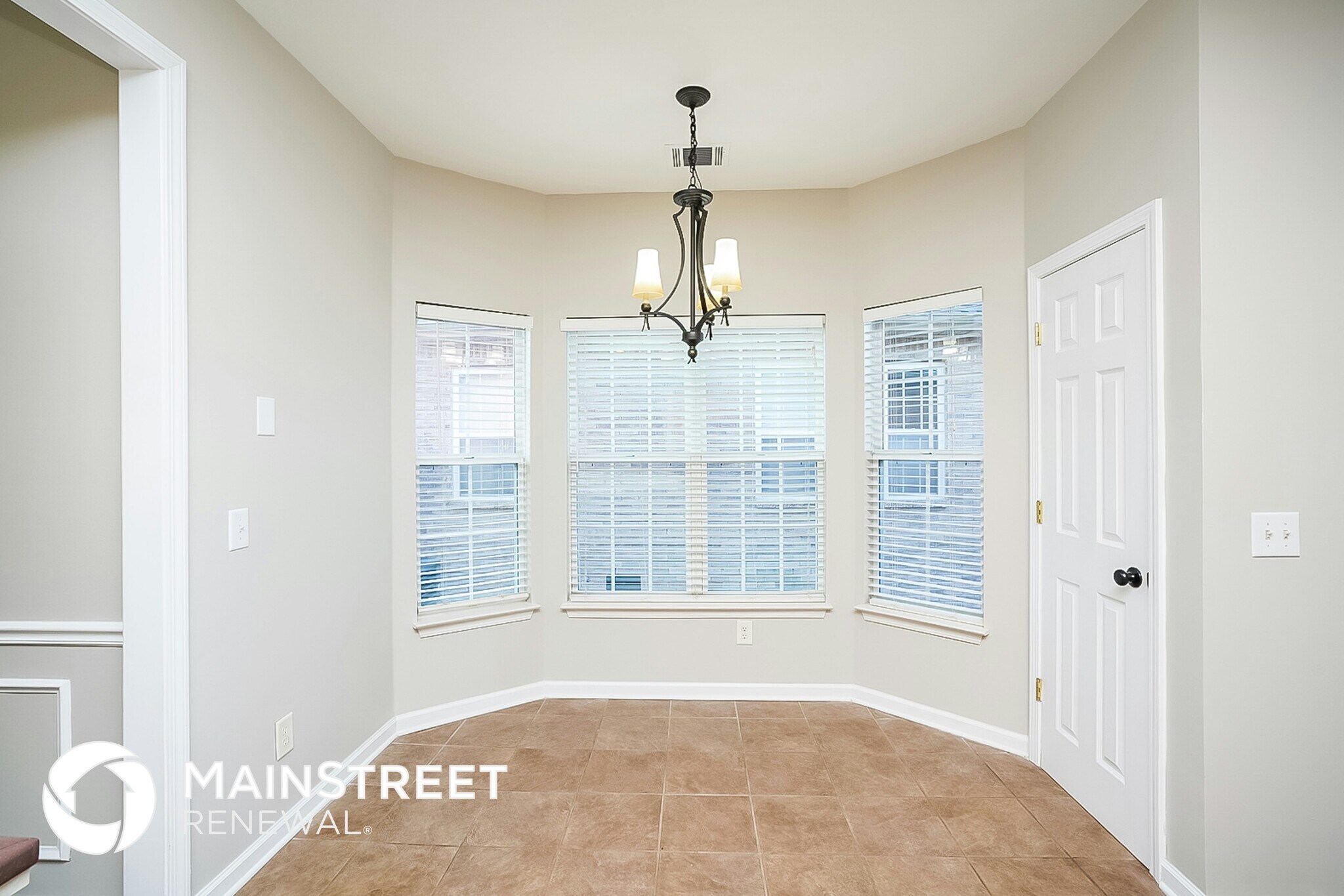 Building Photo - 4813 Peninsula Pointe Dr