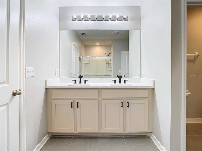 Building Photo - 32670 Ansley Bloom Ln