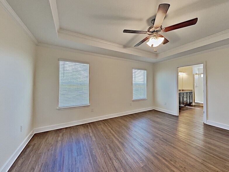 Building Photo - 1022 Walden Oaks Pl