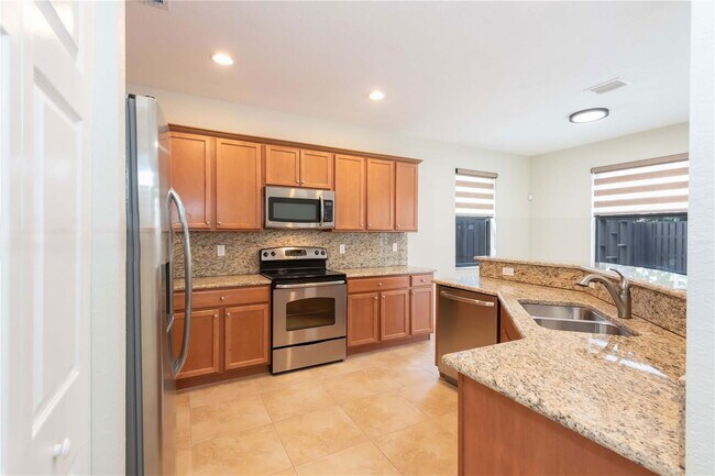 Building Photo - Northwest 88th Lane, Doral, FL 33178 - 4 BR 3.5 BA single-family home