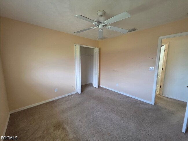 Building Photo - 4614 SW 9th Pl