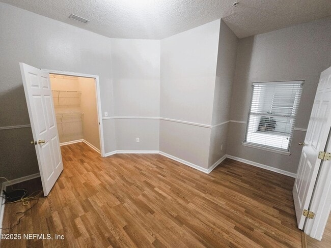 Building Photo - 7047 Deer Lodge Cir