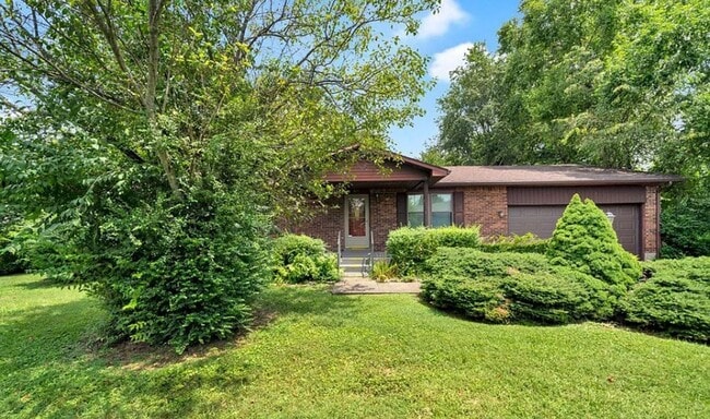 Building Photo - 809 Clifford Dr