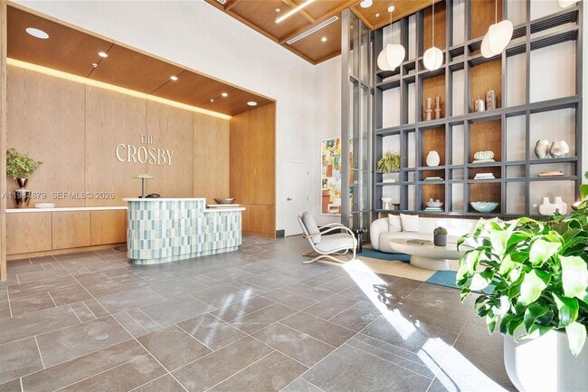 Building Photo - 11 NE 6th St