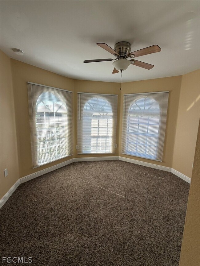 Building Photo - 2553 NW 21st Ave