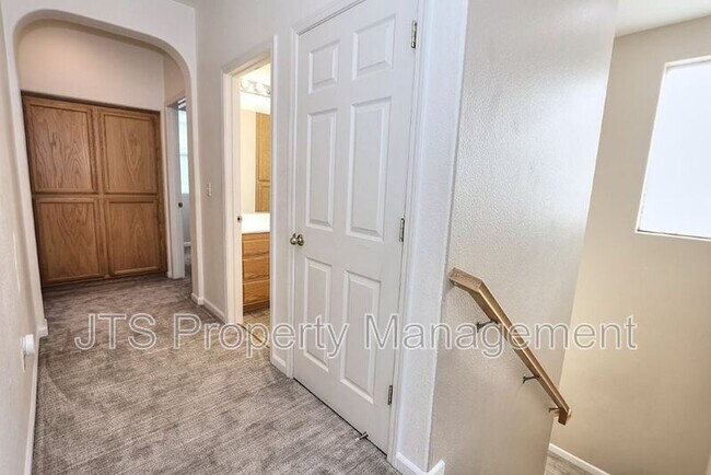 Building Photo - 506 Navigator Dr