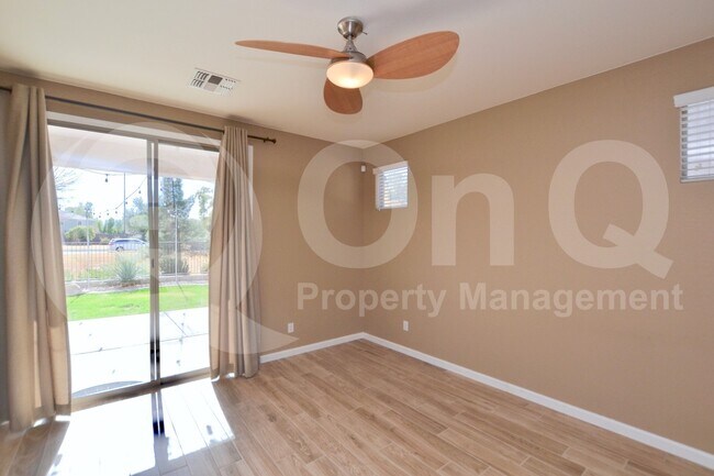 Building Photo - 3793 E Stampede Dr