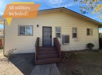 Building Photo - Now available 3 Bedroom | 2 bath home in t...