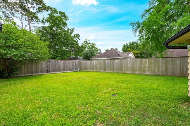 Building Photo - 4034 Shady Springs Dr