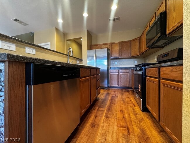 Building Photo - 9053 Wine Cellar Ave