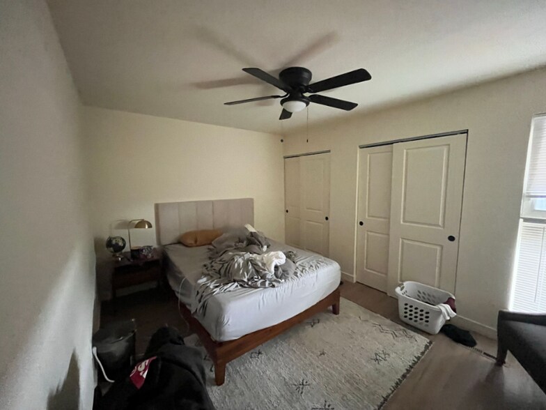 Building Photo - 1624 Banyan Dr