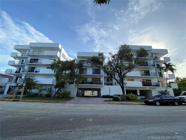 Building Photo - 8255 Abbott Ave