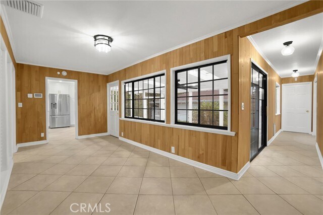 Building Photo - 1834 Midwick Dr