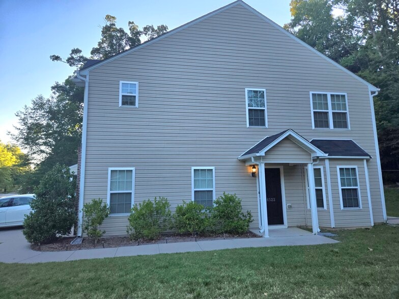 Building Photo - 6522 Ashebrooke Dr