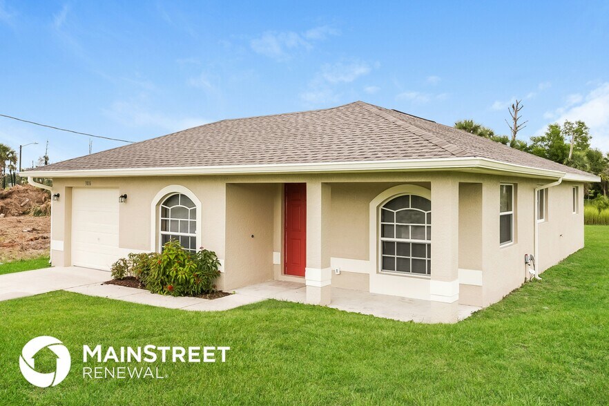 Building Photo - 3016 25th St W