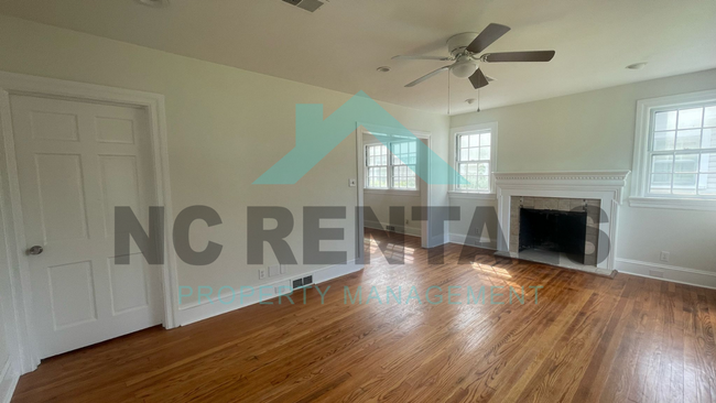Building Photo - 1421 Sunset Ave