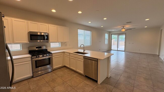 Building Photo - 24530 N 164th Dr