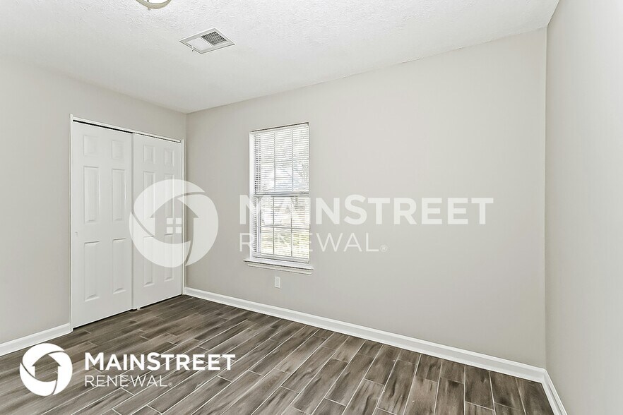 Building Photo - 7145 Peppermill Ln