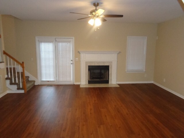 Building Photo - 602 Glenties Dr
