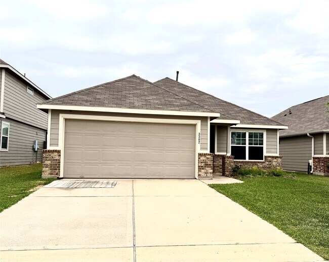 Building Photo - 3302 Alberelli Dr