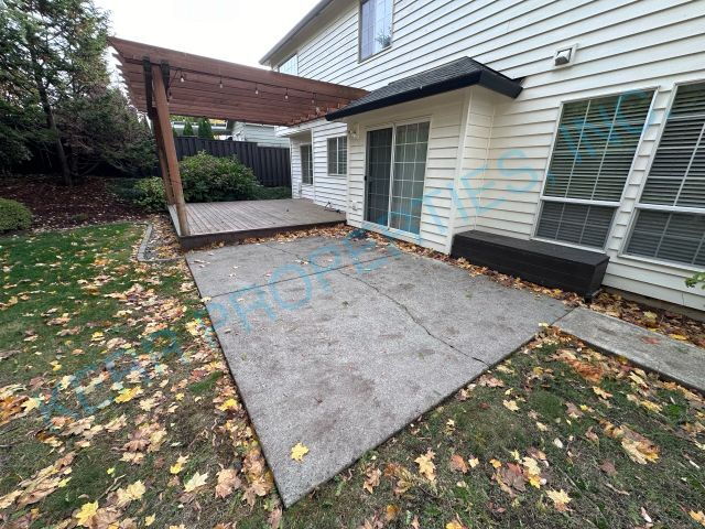 Building Photo - 4287 NE 1st St