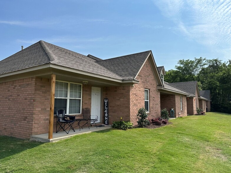 Building Photo - Fountain Square Apartments