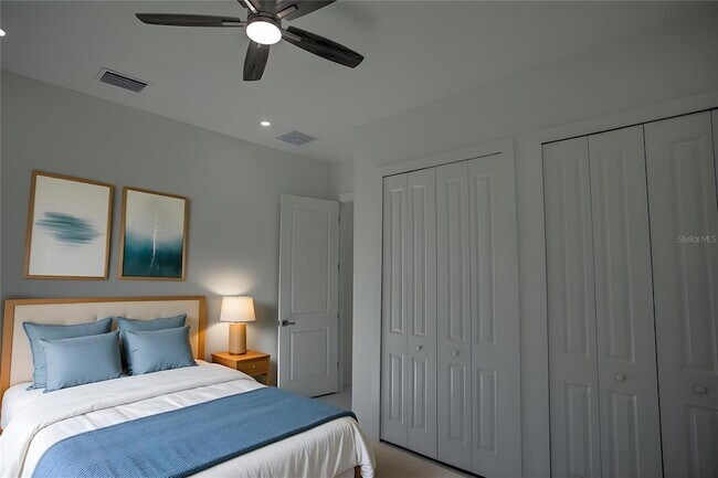 Building Photo - 9574 Salt Lake St