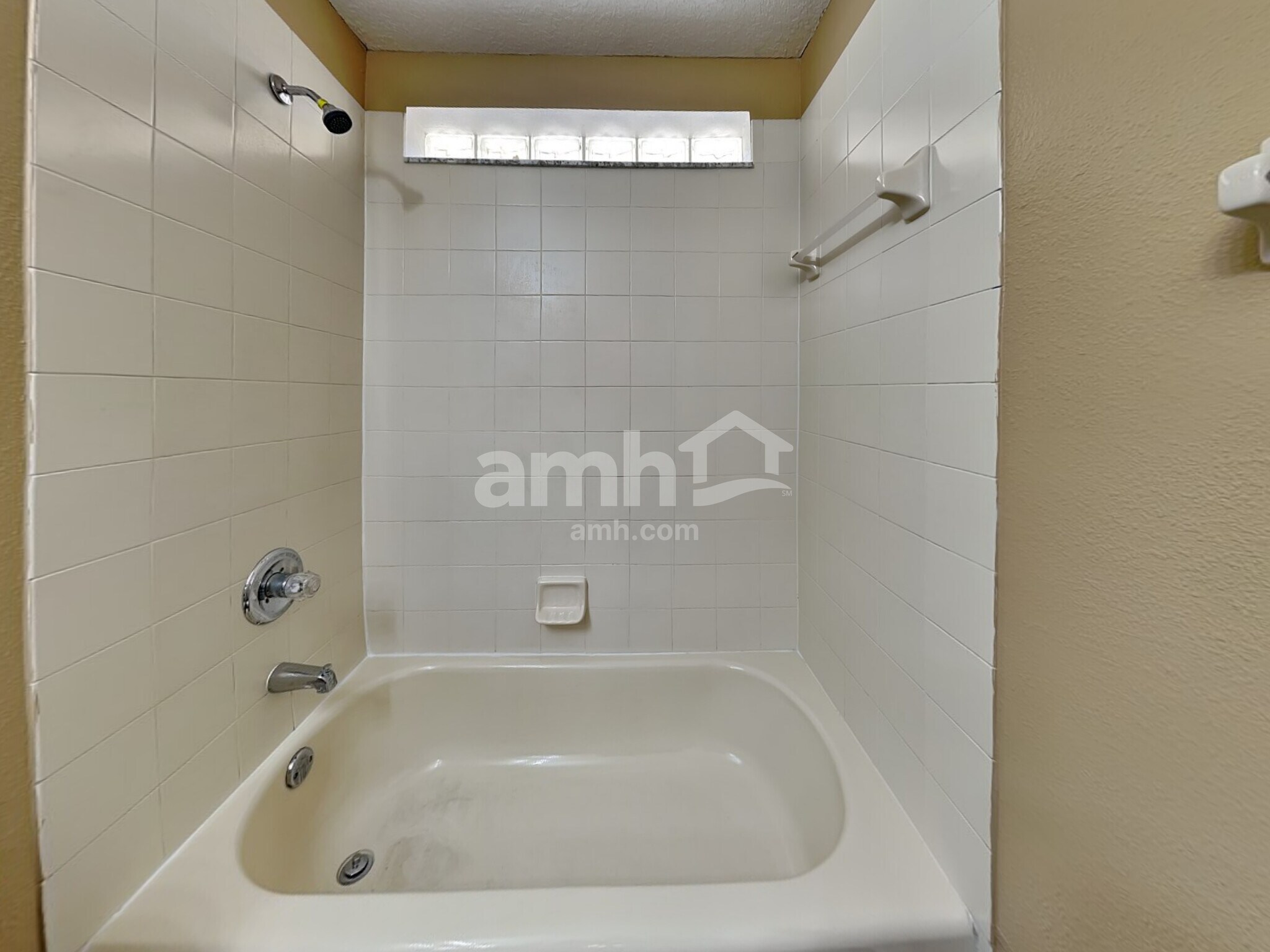 Building Photo - 30742 Pga Dr