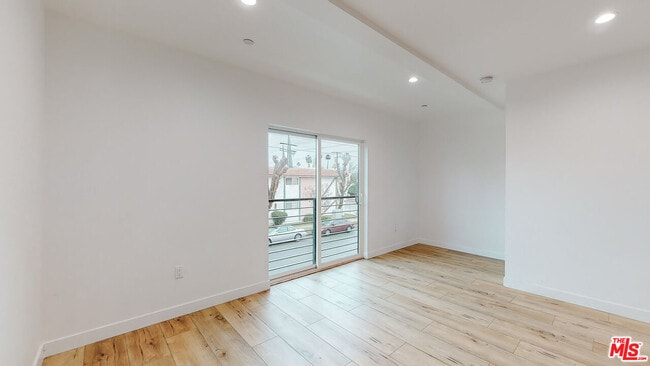 Building Photo - 6807 Gloria Ave