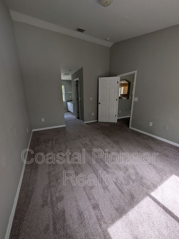 Building Photo - 9019 Cochise Ln