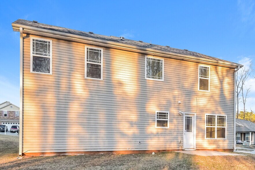 Building Photo - 100 Wexford Way