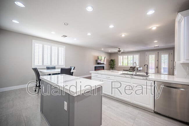 Building Photo - 11112 Pine Greens Ct