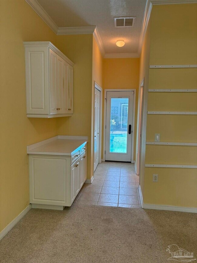 Building Photo - 4115 Oak Pointe Dr