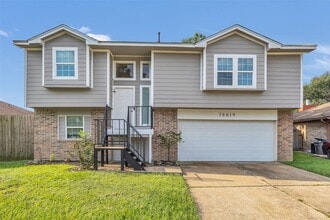 Building Photo - 18619 Haughland Dr