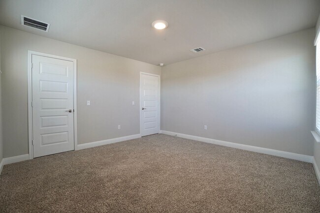 Building Photo - 16716 Casa Anna Dr.