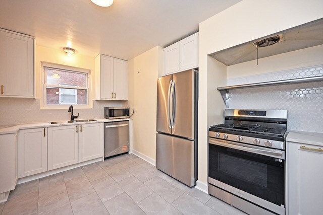 Building Photo - 5762 Doerger Ln