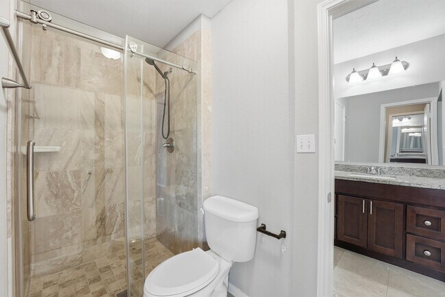 Building Photo - 2325 Triway Ln