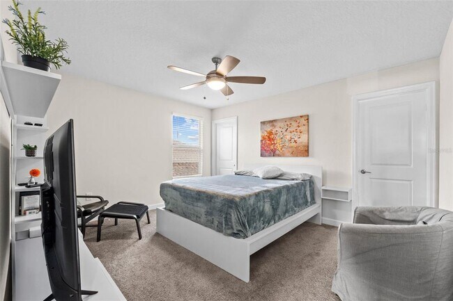 Building Photo - 14807 Winter Stay Dr