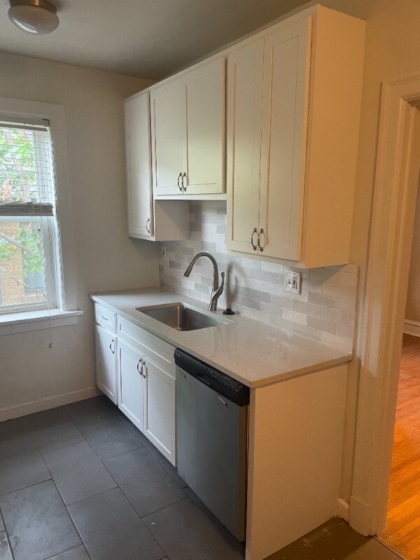 Building Photo - 7555 Byron Pl