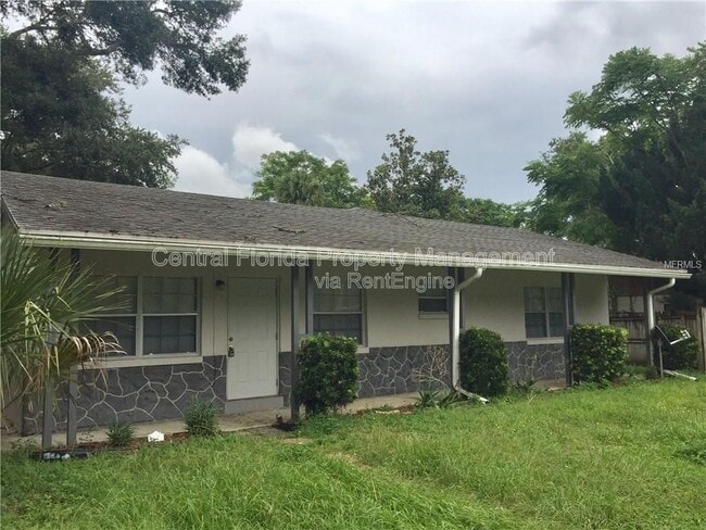 Primary Photo - 2203 S Park Ave