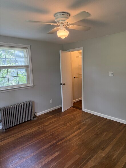 Bedroom 1 - 32 Mayflower Rd