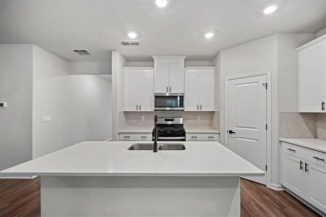 Building Photo - 4171 Dean Grv Wy
