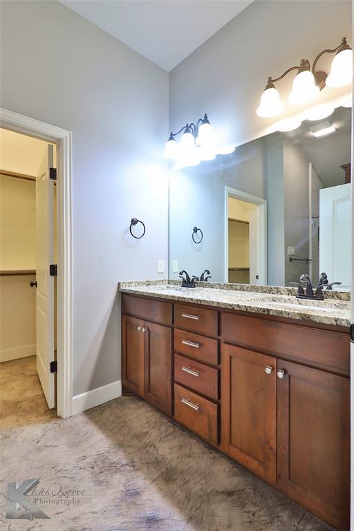 Building Photo - 3810 Carrera Ln